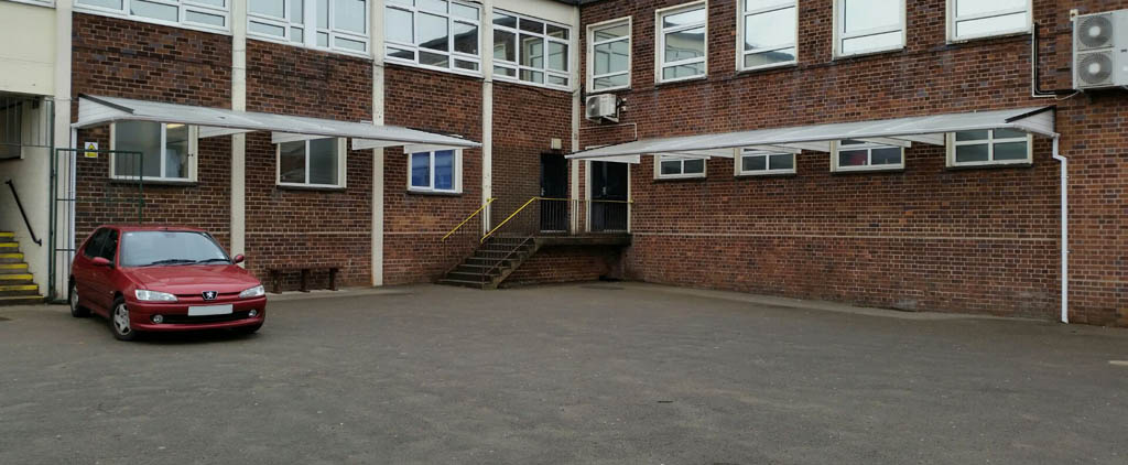 cantilever school canopy