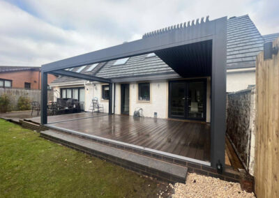 Retracted Roof Pergola