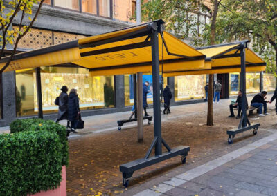L'eto Freestanding Butterfly Awnings